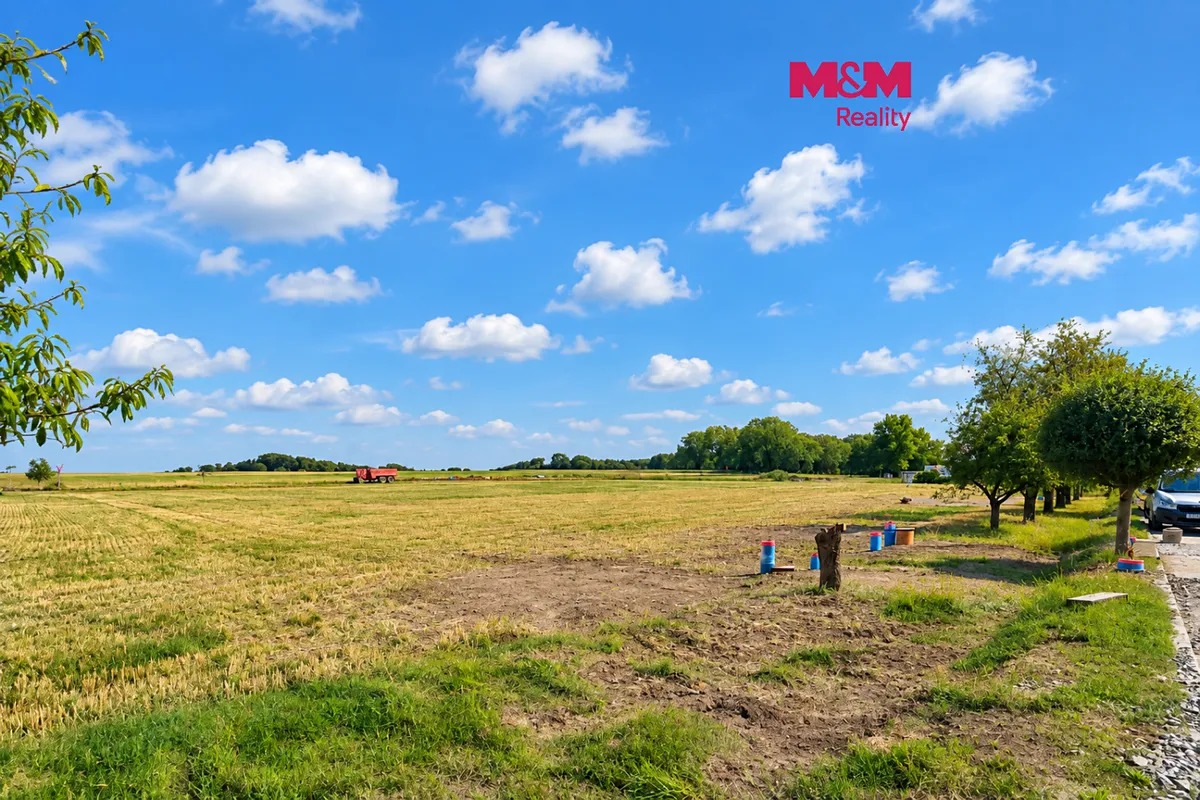 Prodej stavebního pozemku 908 m²